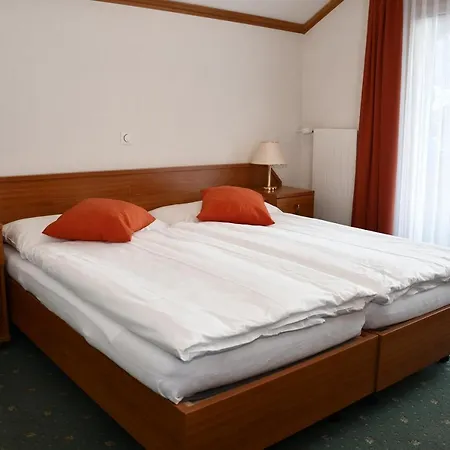 Elite فندق زيرمات